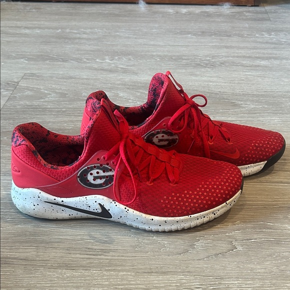 Georgia Bulldogs Nike Free  11.5 athletic tennis shoes - Picture 5 of 7